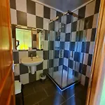 Frühstückspension 1 , Du Holley 3*