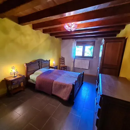 Bed & Breakfast 1 , Du Holley Xivry-Circourt