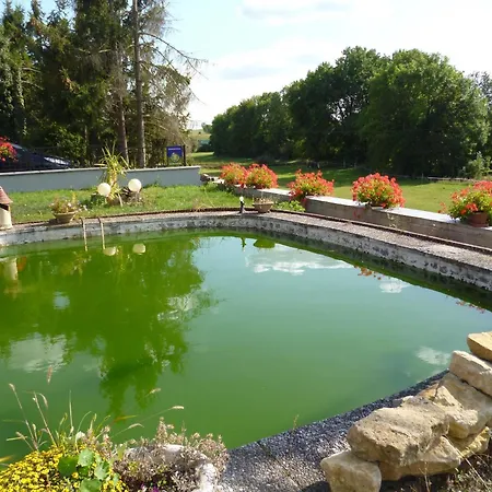 Bed & Breakfast 1 , Du Holley Xivry-Circourt